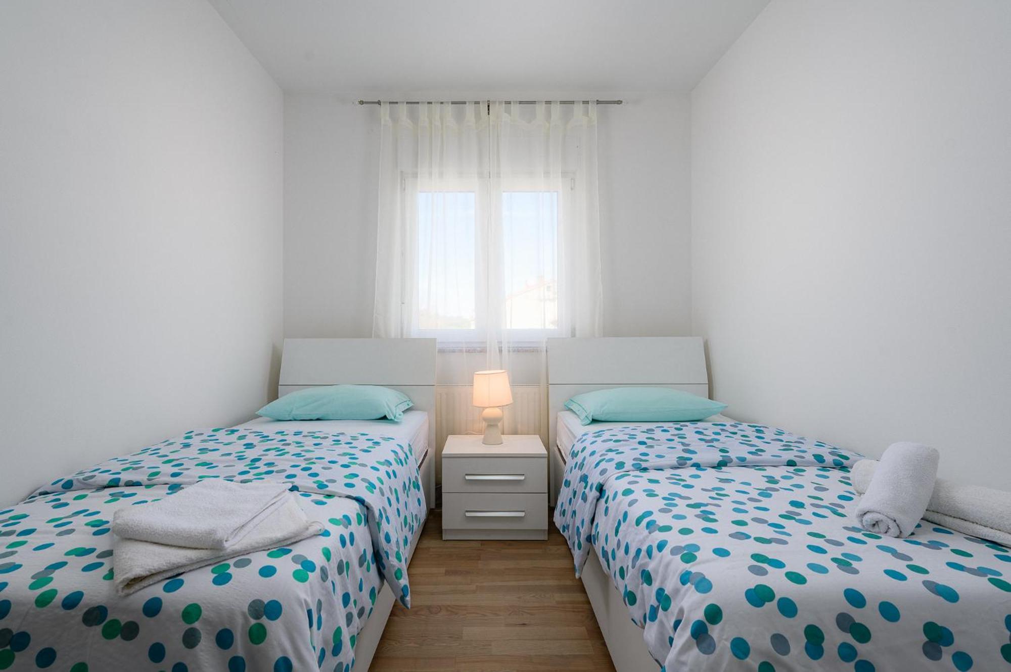 Stancija Amorozo 5 - Apartment N. 7 Poreč Buitenkant foto